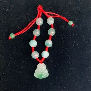 Elegant Handmade Green Jade Buddha Bracelet. Pre-owned. Great for Gifts 🎁.